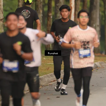 Runner Photo 5624217