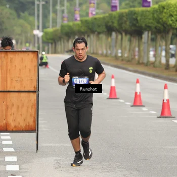 Runner Photo 5624247