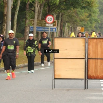 Runner Photo 5624297
