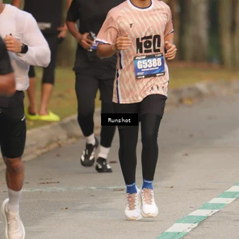 Runner Photo 5624319