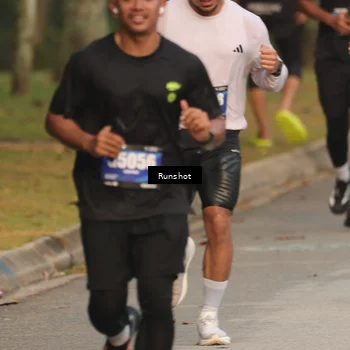 Runner Photo 5624330