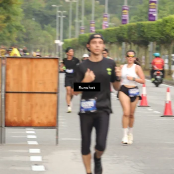 Runner Photo 5624410