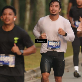 Runner Photo 5624441