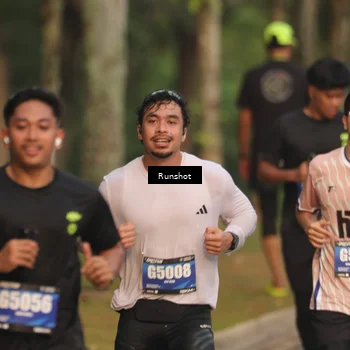 Runner Photo 5624455