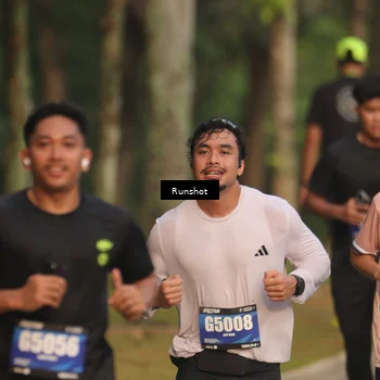 Runner Photo 5624456