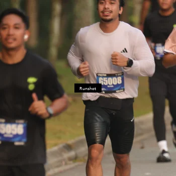 Runner Photo 5624516