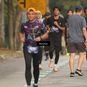 Runner Photo 5624541
