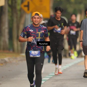 Runner Photo 5624562
