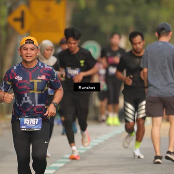 Runner Photo 5624588