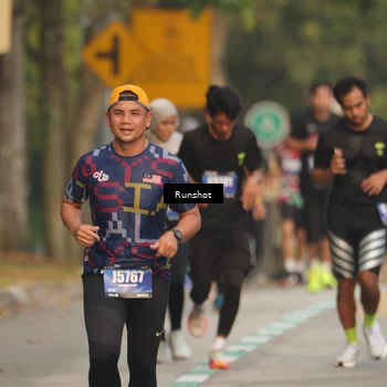 Runner Photo 5624592