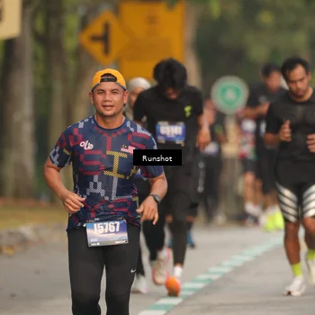 Runner Photo 5624621
