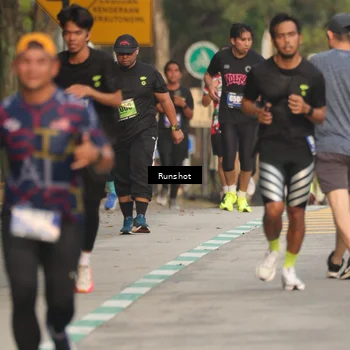 Runner Photo 5624645