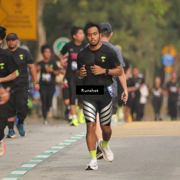 Runner Photo 5624671
