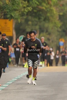 Runner Photo 5624706