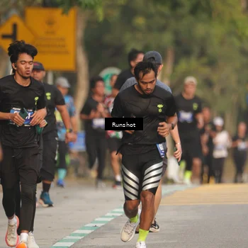 Runner Photo 5624717
