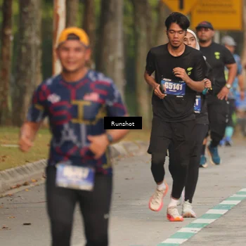 Runner Photo 5624753