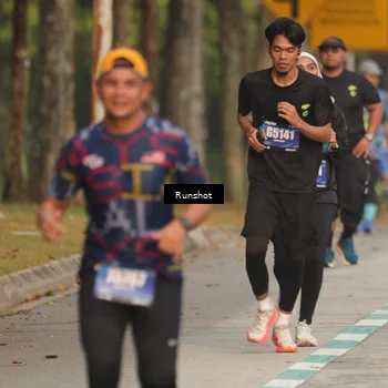 Runner Photo 5624756