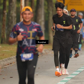 Runner Photo 5624765