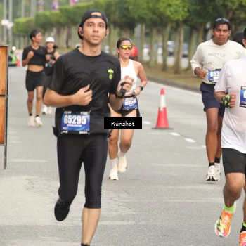 Runner Photo 5624783