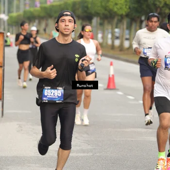 Runner Photo 5624810