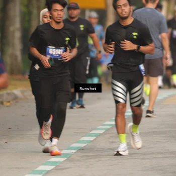 Runner Photo 5624825