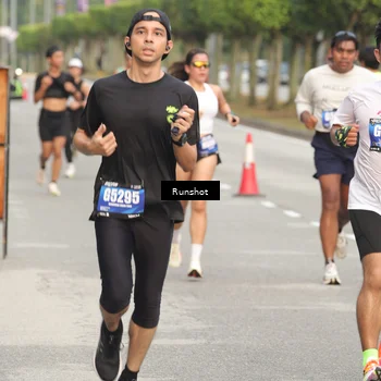 Runner Photo 5624854
