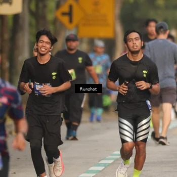 Runner Photo 5624870