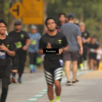 Runner Photo 5624877