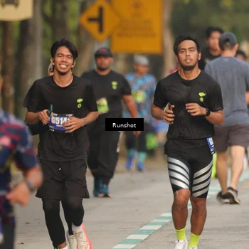 Runner Photo 5624878