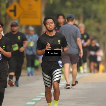 Runner Photo 5624879