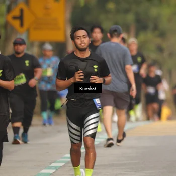Runner Photo 5624883