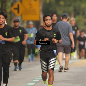 Runner Photo 5624897