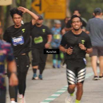Runner Photo 5624904