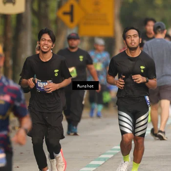 Runner Photo 5624910