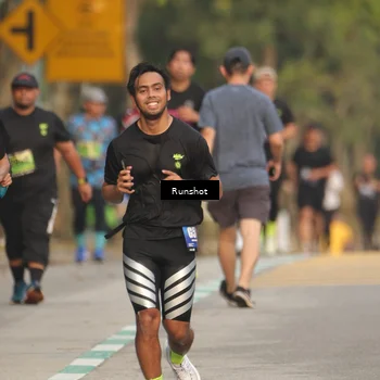 Runner Photo 5624922