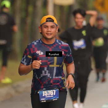 Runner Photo 5624930