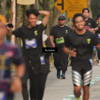 Runner Photo 5624987