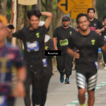 Runner Photo 5624990