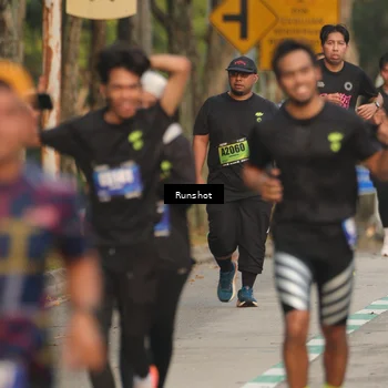 Runner Photo 5624996