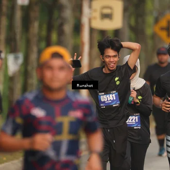 Runner Photo 5625022