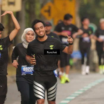 Runner Photo 5625074
