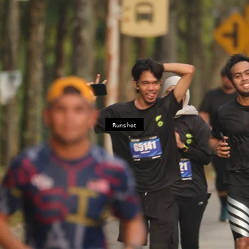Runner Photo 5625077