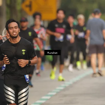 Runner Photo 5625117