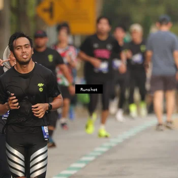 Runner Photo 5625128