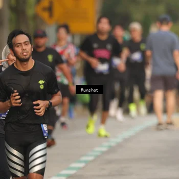 Runner Photo 5625129