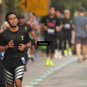 Runner Photo 5625133