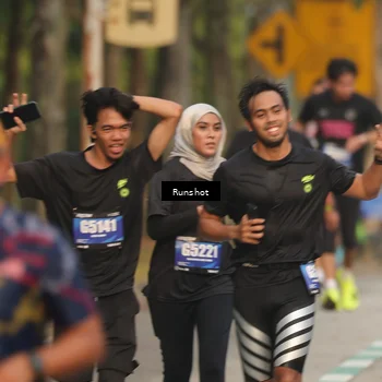 Runner Photo 5625143