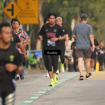 Runner Photo 5625154