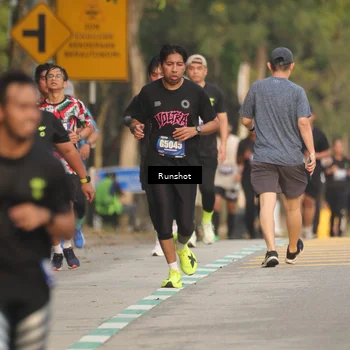 Runner Photo 5625156