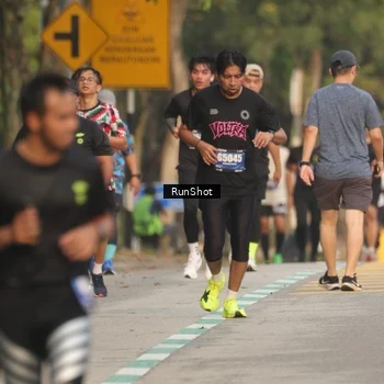 Runner Photo 5625181